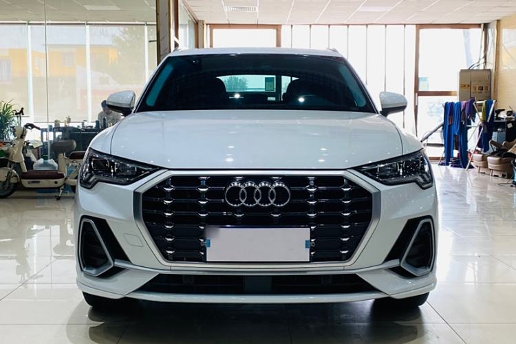 Used Audi Q3 2023 35 TFSI Fashion Dynamic Model (1.4T) Exterior 1