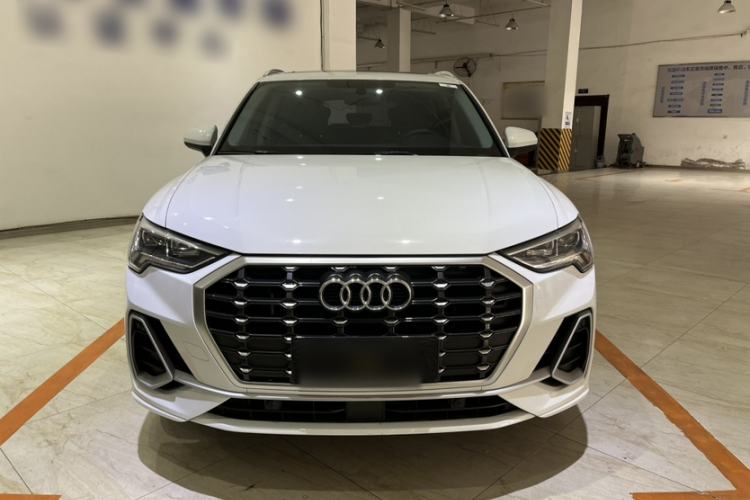 Used Audi Q3 2023 35 TFSI Fashion Dynamic Model (1.4T) Exterior 1