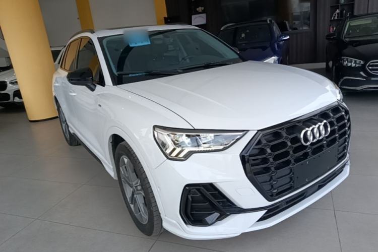 Used Audi Q3 2023 35 TFSI Fashion Dynamic Model (1.4T) Exterior 1