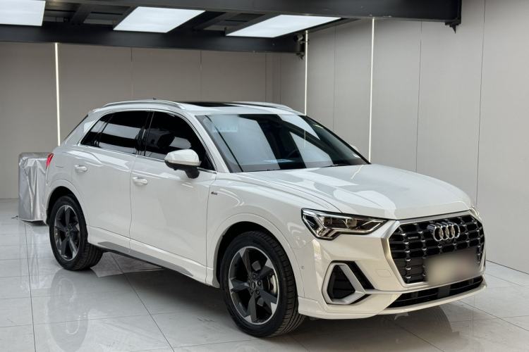 Used Audi Q3 2023 35 TFSI Fashion Dynamic Model (1.4T) Exterior 1