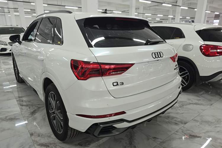 Used Audi Q3 2023 Updated 45 TFSI quattro Stylish and Dynamic Edition Exterior 2
