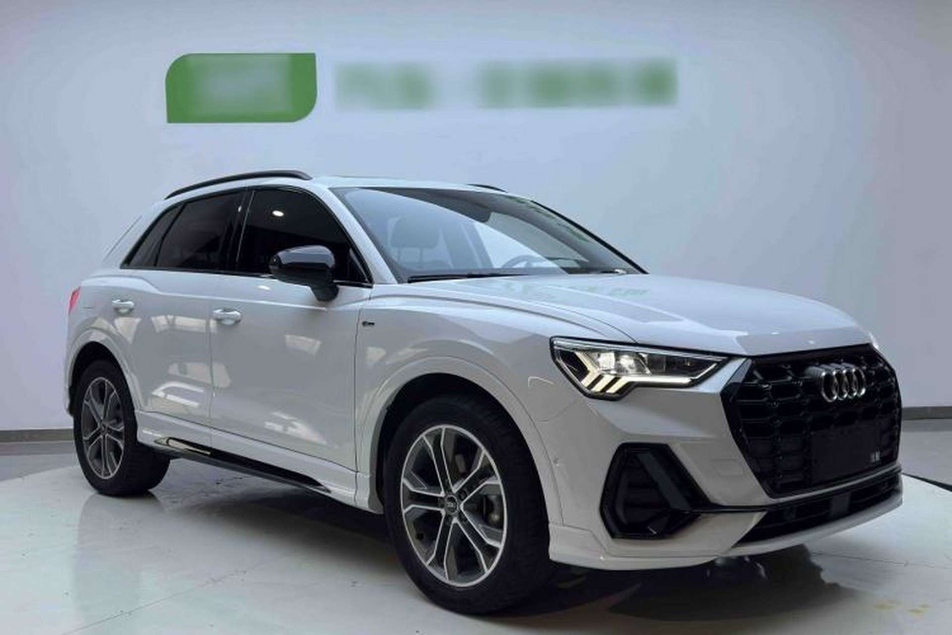 Used Audi Q3 2023 35 TFSI Fashion Dynamic Model (1.4T) Exterior 2