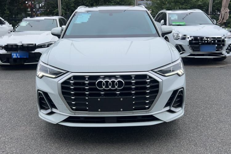 Used Audi Q3 2023 35 TFSI Fashion Dynamic Model (1.4T) Exterior 2