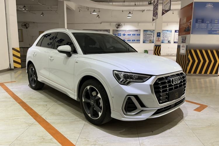Used Audi Q3 2023 35 TFSI Fashion Dynamic Model (1.4T) Exterior 2