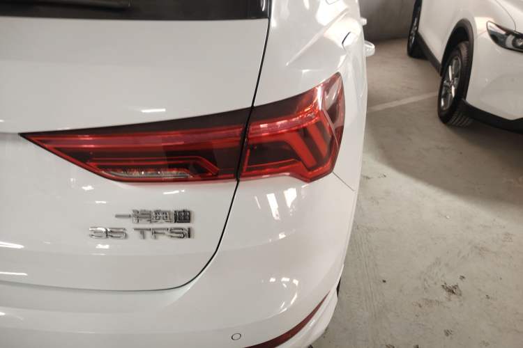 Used Audi Q3 2023 35 TFSI Fashion Dynamic Model (1.4T) Exterior 3