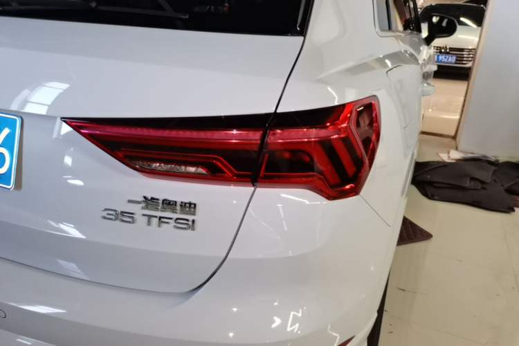 Used Audi Q3 2023 35 TFSI Progressive Dynamic Edition (1.4T) Exterior 3