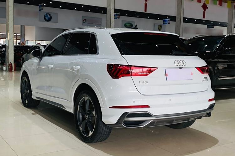 Used Audi Q3 2023 35 TFSI Fashion Dynamic Model (1.4T) Exterior 3