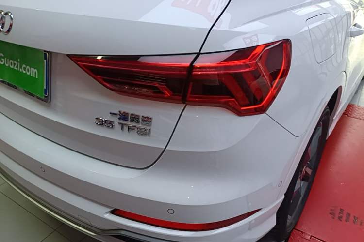 Used Audi Q3 2023 35 TFSI Fashion Dynamic Model (1.5T) Exterior 3