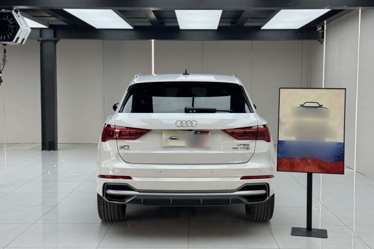Used Audi Q3 2023 35 TFSI Fashion Dynamic Model (1.4T) Exterior 3