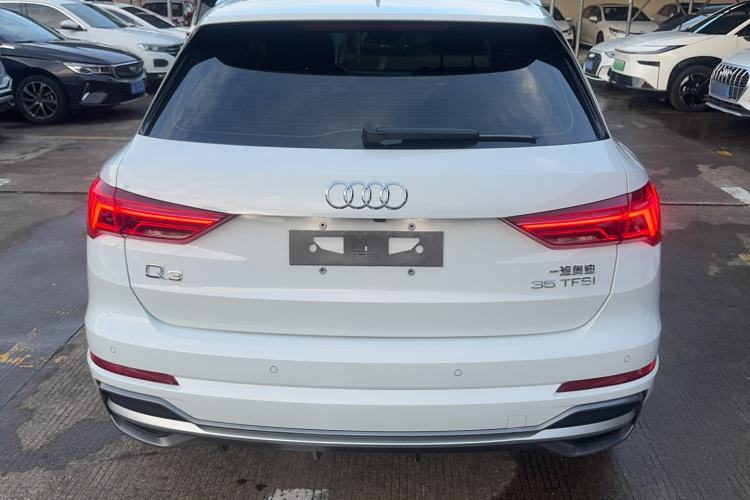 Used Audi Q3 2023 35 TFSI Fashion Dynamic Model (1.4T) Exterior 4