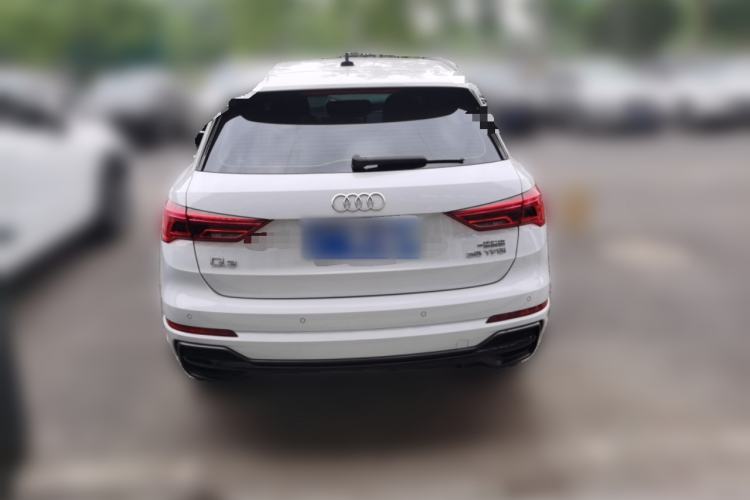 Used Audi Q3 2023 35 TFSI Fashion Dynamic Model (1.4T) Exterior 4