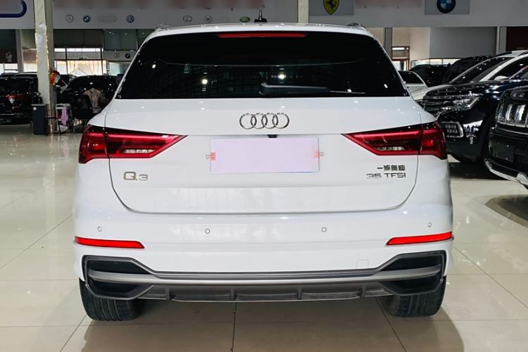 Used Audi Q3 2023 35 TFSI Fashion Dynamic Model (1.4T) Exterior 4