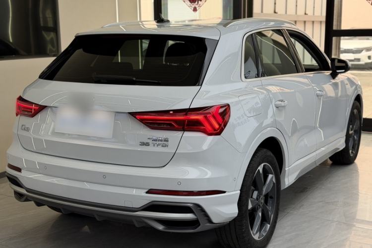 Used Audi Q3 2023 35 TFSI Fashion Dynamic Model (1.4T) Exterior 5