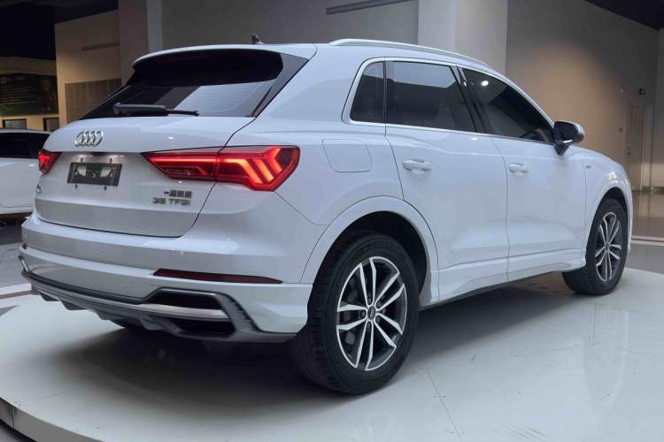 Used Audi Q3 2023 35 TFSI Progressive Dynamic Edition (1.4T) Exterior 5