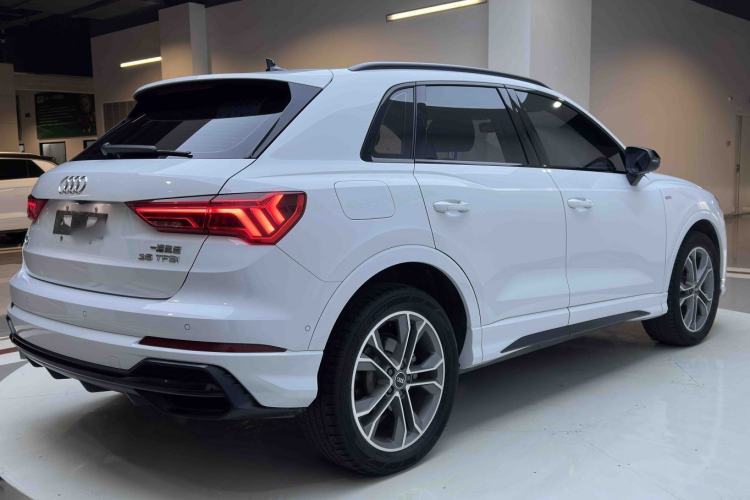 Used Audi Q3 2023 35 TFSI Fashion Dynamic Model (1.4T) Exterior 6