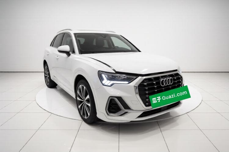 Used Audi Q3 2023 35 TFSI Progressive Dynamic Edition (1.4T) Front Right 45 Deg