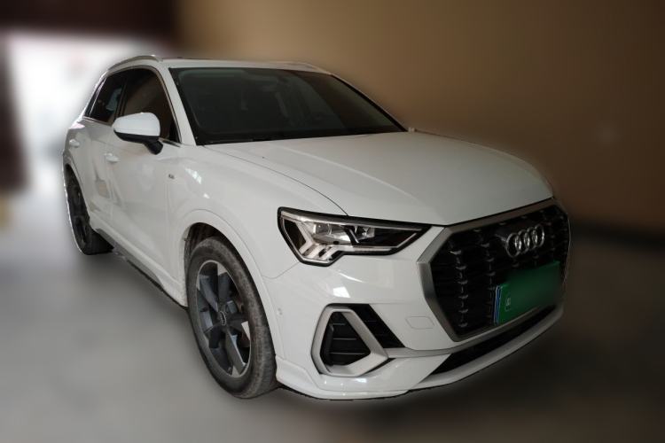 Used Audi Q3 2023 35 TFSI Fashion Dynamic Model (1.5T) Front Right 45 Deg