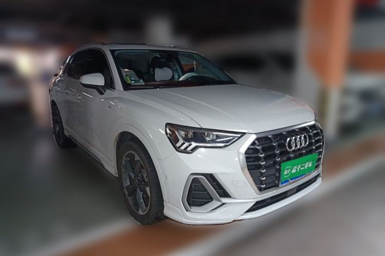 Used Audi Q3 2023 35 TFSI Fashion Dynamic Model (1.4T) Front Right 45 Deg