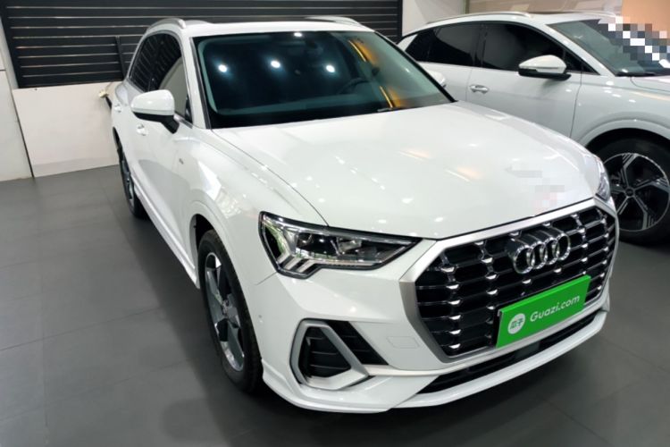 Used Audi Q3 2023 35 TFSI Fashion Dynamic Model (1.5T) Front Right 45 Deg