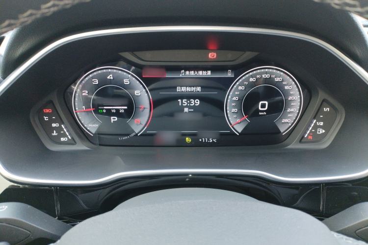 Used Audi Q3 2023 35 TFSI Fashion Dynamic Model (1.4T) Instrument Cluster
