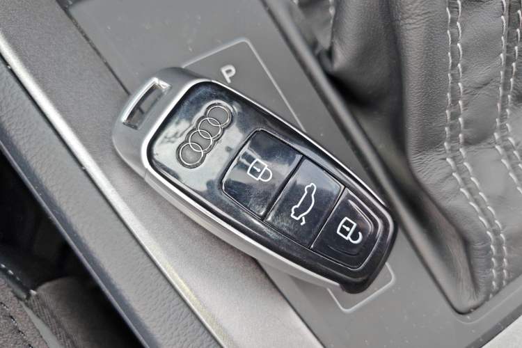 Used Audi Q3 2023 35 TFSI Fashion Dynamic Model (1.4T) Interior 1
