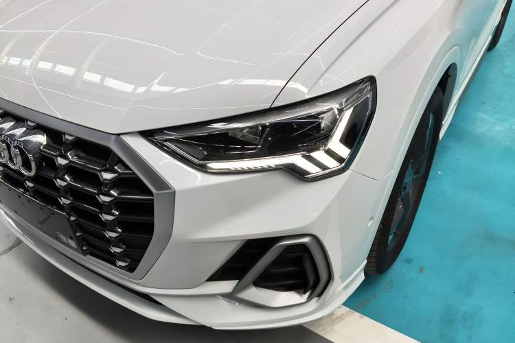 Used Audi Q3 2023 35 TFSI Fashion Dynamic Model (1.5T) Left Front Headlight