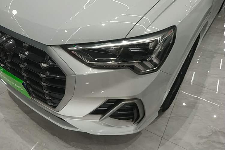 Used Audi Q3 2023 35 TFSI Fashion Dynamic Model (1.5T) Left Front Headlight