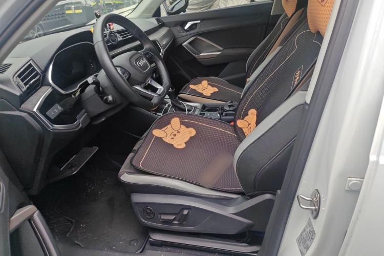 Used Audi Q3 2023 35 TFSI Fashion Dynamic Model (1.4T) Left Front Seat