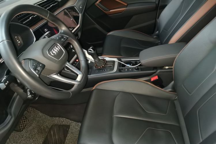 Used Audi Q3 2023 35 TFSI Fashion Elegant Version (1.5T) Left Front Seat