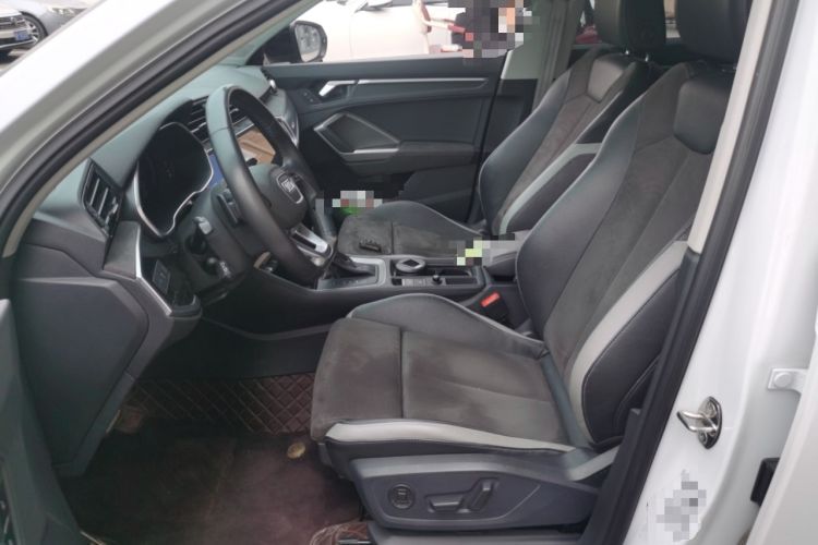 Used Audi Q3 2023 35 TFSI Fashion Dynamic Model (1.4T) Left Front Seat