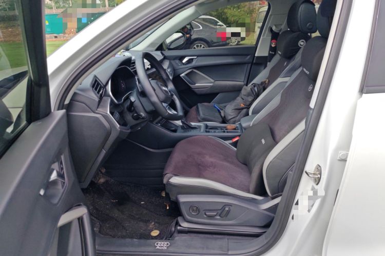 Used Audi Q3 2023 35 TFSI Fashion Dynamic Model (1.4T) Left Front Seat