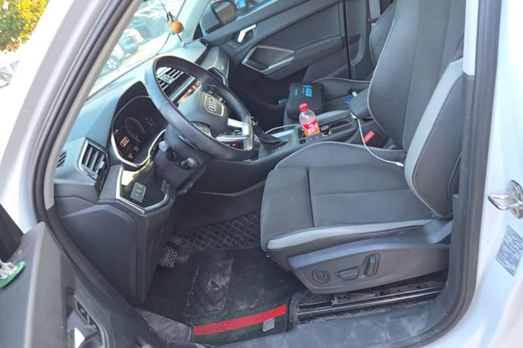 Used Audi Q3 2023 35 TFSI Fashion Dynamic Model (1.5T) Left Front Seat