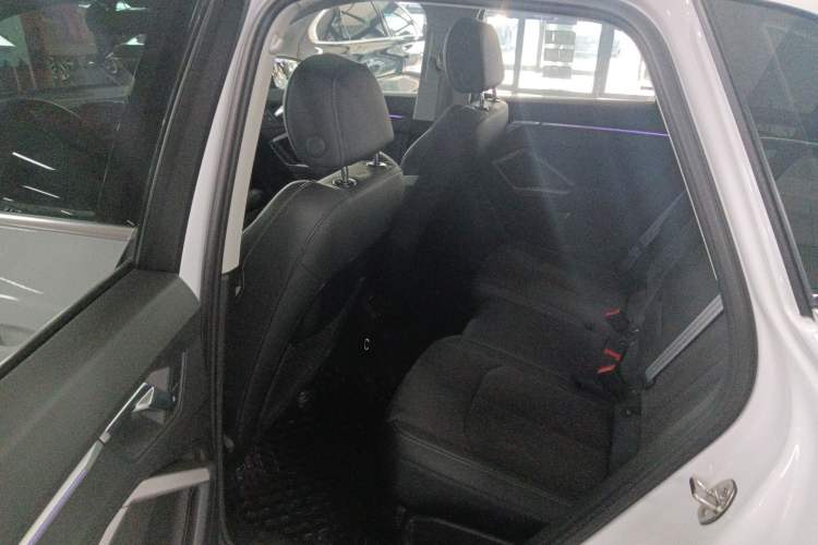 Used Audi Q3 2023 Updated 40 TFSI Fashionable and Dynamic Version Left Rear Seat