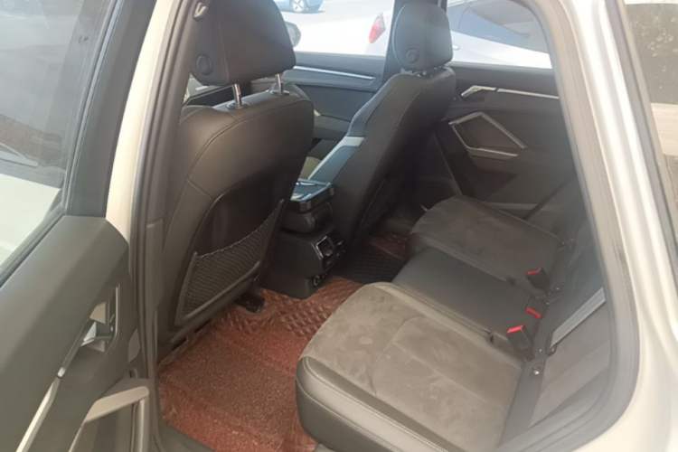 Used Audi Q3 2023 Updated 45 TFSI quattro Stylish and Dynamic Edition Left Rear Seat