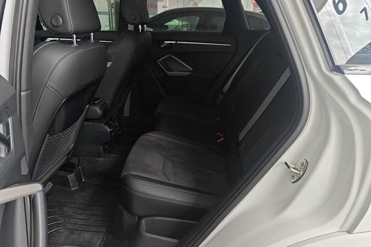 Used Audi Q3 2023 Updated 45 TFSI quattro Stylish and Dynamic Edition Left Rear Seat