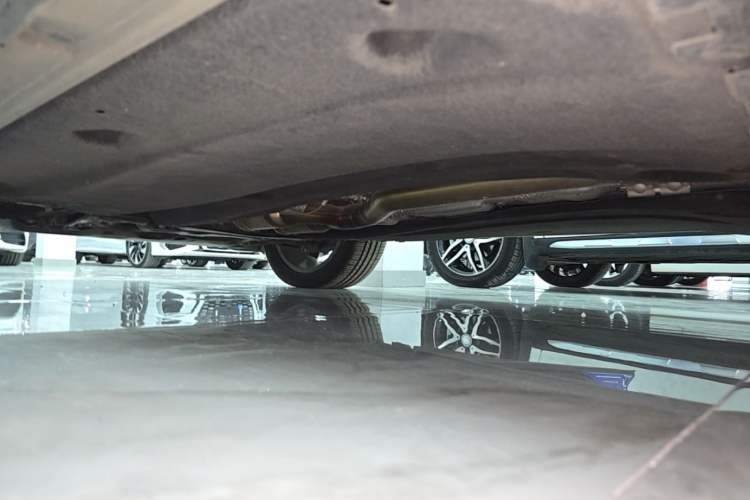Used Audi Q3 2023 Updated 45 TFSI quattro Stylish and Dynamic Edition Left Side Sill