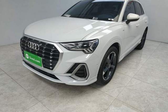 Used Audi Q3 2023 35 TFSI Fashion Dynamic Model (1.4T)