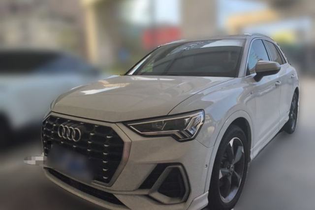 Used Audi Q3 2023 35 TFSI Fashion Dynamic Model (1.4T)