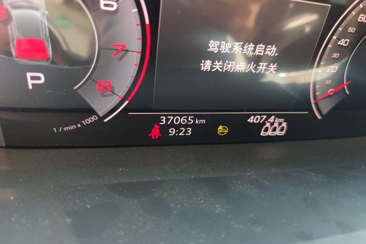 Used Audi Q3 2023 35 TFSI Fashion Dynamic Model (1.4T) Odometer Close Up