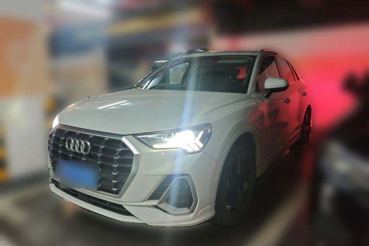 Used Audi Q3 2023 35 TFSI Fashion Dynamic Model (1.4T) Guazi used car, China used car export, Used car for sale, Used  cars, Cheapest cars for sale