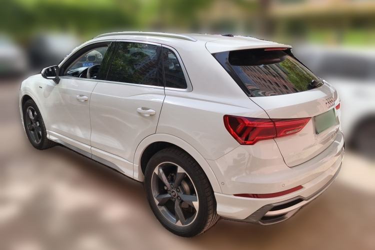 Used Audi Q3 2023 35 TFSI Fashion Dynamic Model (1.4T) Rear Left 45 Deg