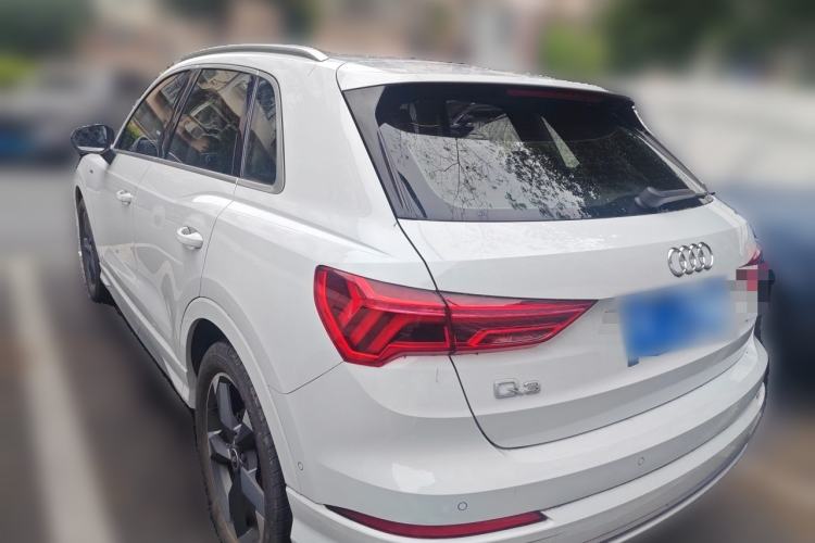Used Audi Q3 2023 35 TFSI Fashion Dynamic Model (1.4T) Rear Left 45 Deg