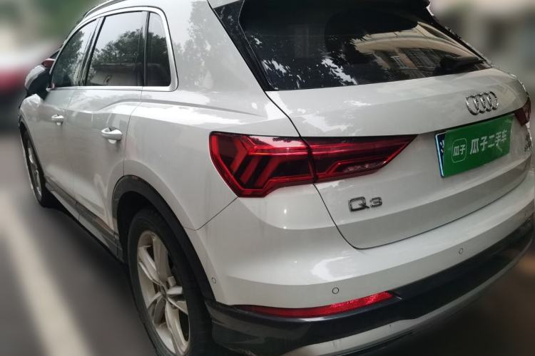 Used Audi Q3 2023 35 TFSI Fashion Elegant Version (1.5T) Rear Left 45 Deg