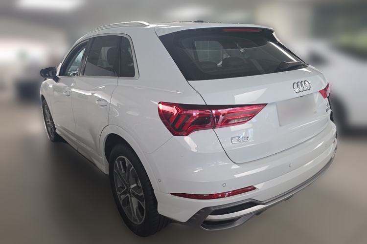 Used Audi Q3 2023 Updated 40 TFSI Fashionable and Dynamic Version Rear Left 45 Deg