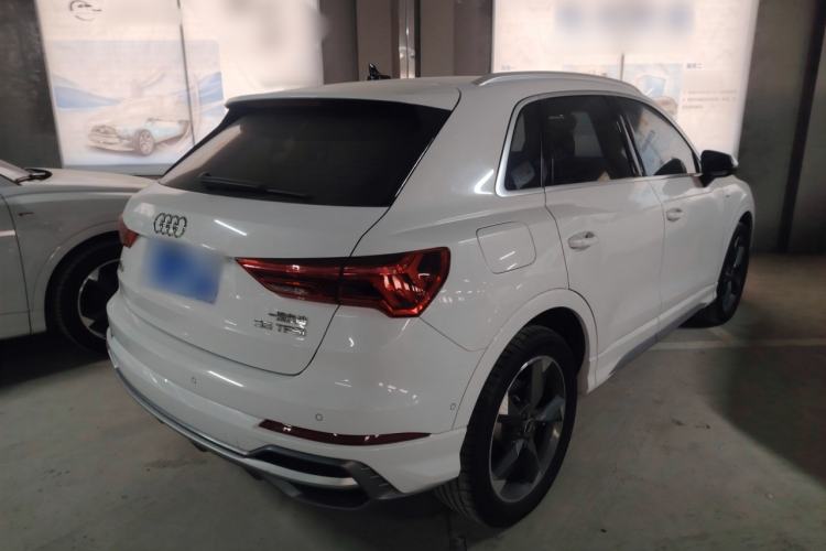Used Audi Q3 2023 35 TFSI Fashion Dynamic Model (1.4T) Rear Right 45 Deg