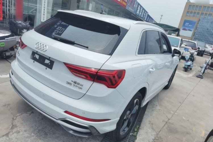 Used Audi Q3 2023 35 TFSI Fashion Dynamic Model (1.4T) Rear Right 45 Deg