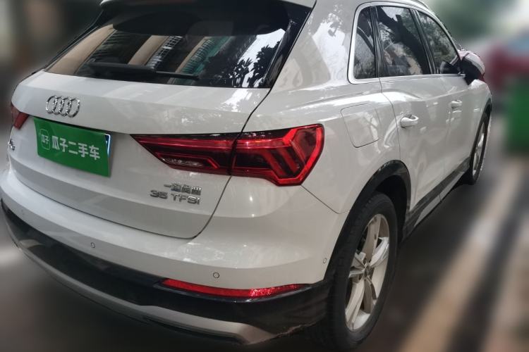 Used Audi Q3 2023 35 TFSI Fashion Elegant Version (1.5T) Rear Right 45 Deg