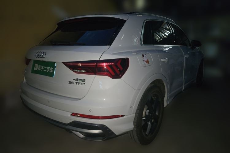 Used Audi Q3 2023 35 TFSI Fashion Dynamic Model (1.5T) Rear Right 45 Deg