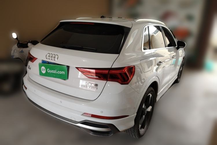 Used Audi Q3 2023 35 TFSI Fashion Dynamic Model (1.5T) Rear Right 45 Deg