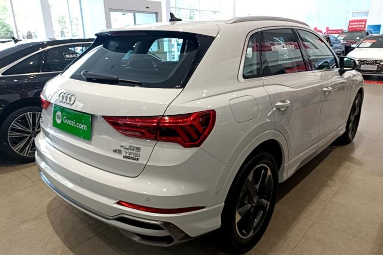 Used Audi Q3 2023 35 TFSI Fashion Dynamic Model (1.5T) Rear Right 45 Deg